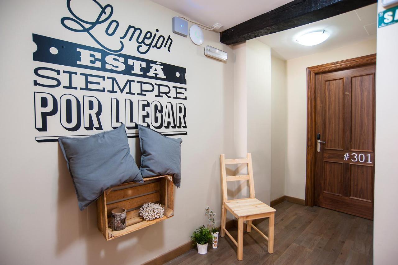 El Camino Urban Rooms Pamplona Luaran gambar