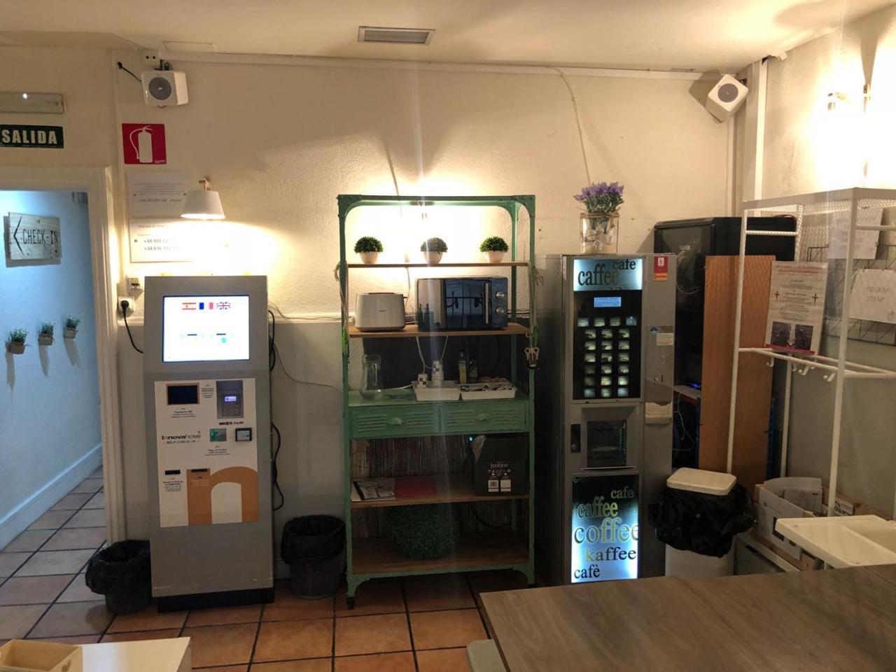 El Camino Urban Rooms Pamplona Luaran gambar