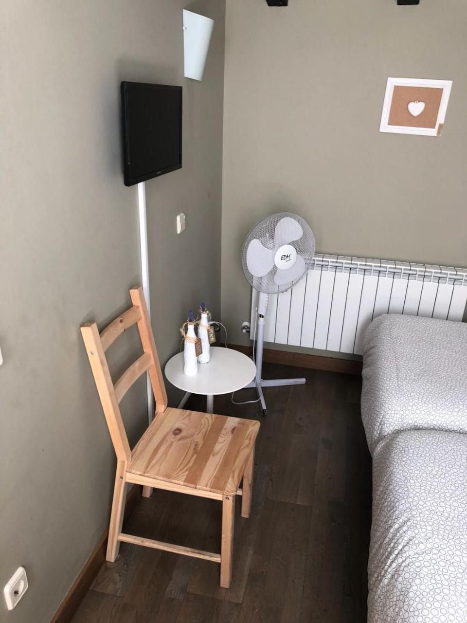 El Camino Urban Rooms Pamplona Luaran gambar