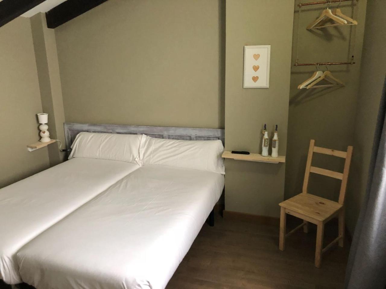 El Camino Urban Rooms Pamplona Luaran gambar