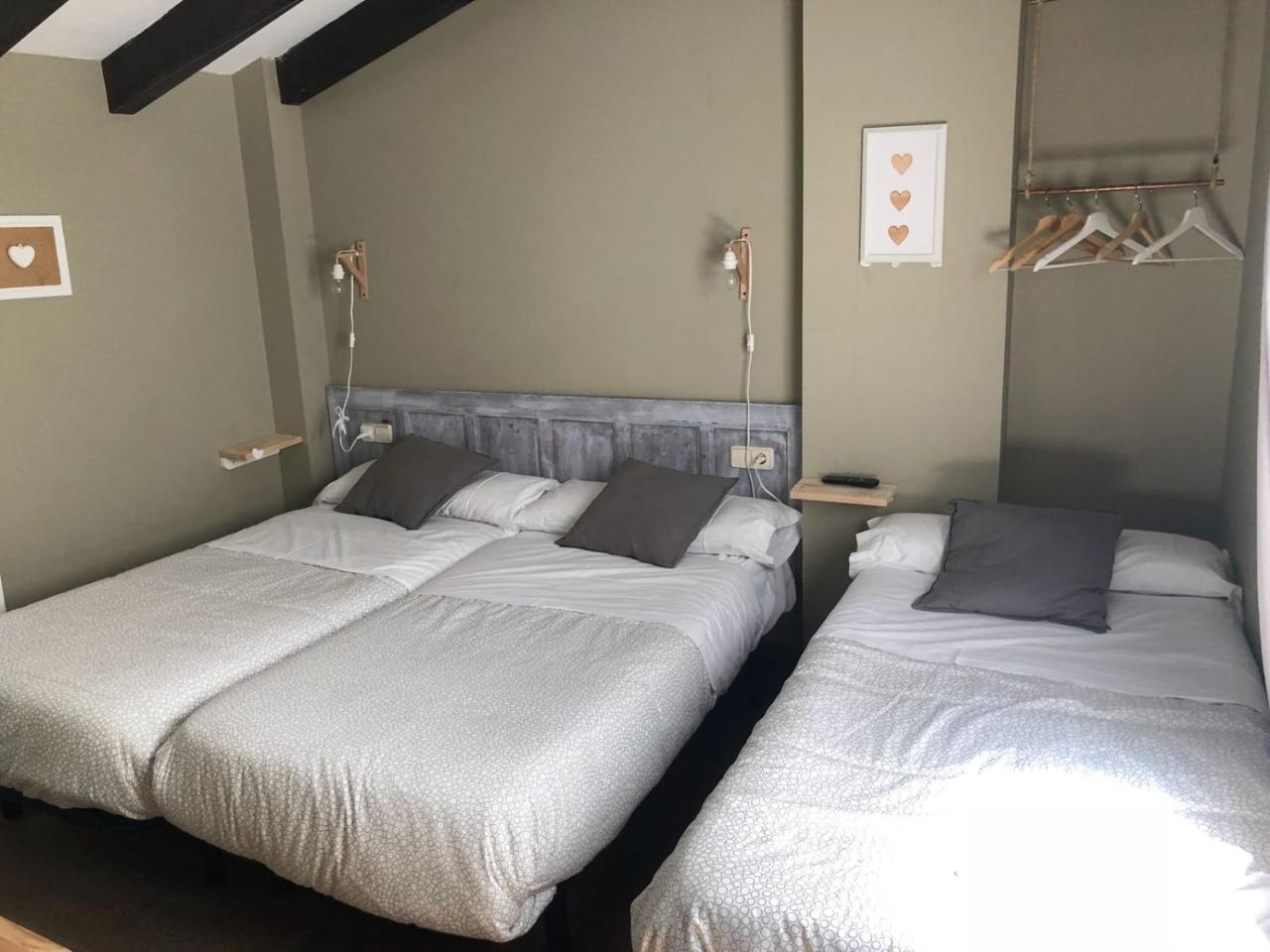 El Camino Urban Rooms Pamplona Luaran gambar