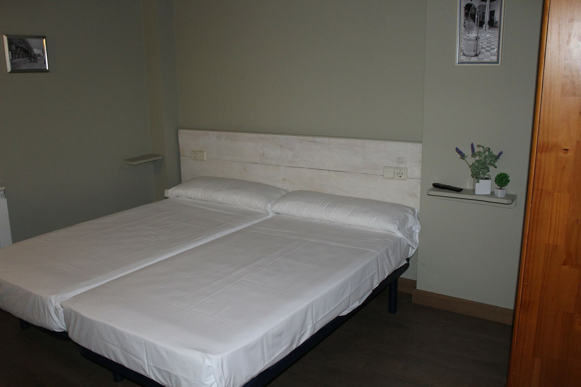 El Camino Urban Rooms Pamplona Luaran gambar